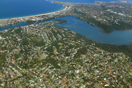 Aerial Image of ELANORA HEIGHTS TO NARRABEEN LAKE