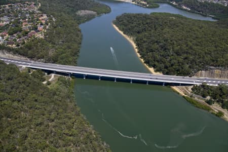 Aerial Image of ALFORDS POINT BRIDGE