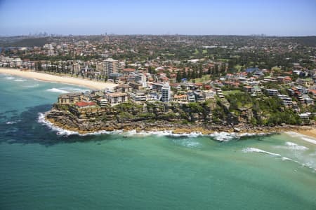 Aerial Image of QUEENSCLIFF HEADLAND, NSW