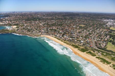 Aerial Image of SOUTH CURL CURL BEACH, NSW