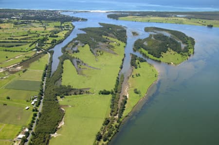 Aerial Image of SHOALHAVEN HEADS, NSW