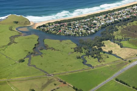 Aerial Image of WERRI BEACH, SOUTH NSW