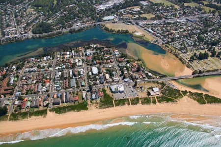 Aerial Image of NARRABEEN