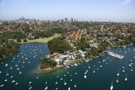 Aerial Image of CREMORNE, WILLOUGHBY BAY