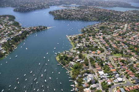 Aerial Image of CREMORNE