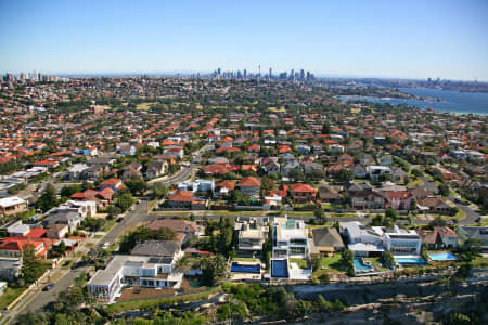 Aerial Image of HOMES ON THE CLIFF