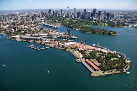 Aerial Image of GARDEN ISLAND AND SYDNEY CITY