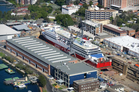 Aerial Image of GARDEN ISLAND DRY DOCK