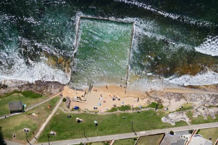 Aerial Image of CRONULLA, SHELLEY PARK POOL