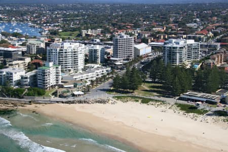 Aerial Image of NORTH CRONULLA, KINGSWAY ON THE BEACH