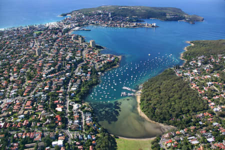 Aerial Image of NORTH HARBOUR RESERVE LOOKING EAST TOWARDS MANLY