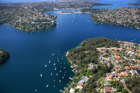 Aerial Image of NORTHBRIDGE AND MIDDLE HARBOUR