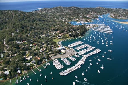 Aerial Image of NEWPORT, ROYAL MOTOR YACHT CLUB