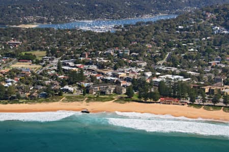 Aerial Image of NEWPORT BEACH, NSW