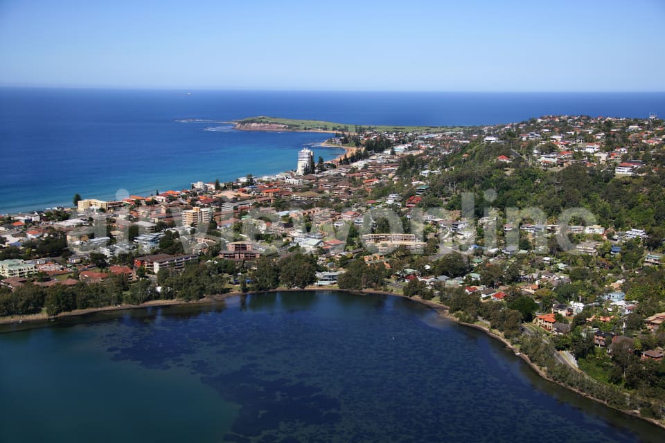 Aerial Image of Low level view of Narrabeen
