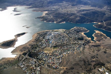 Aerial Image of JINDABYNE, SNOWY MOUNTAINS, NSW