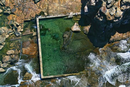 Aerial Image of NORTH CURL CURL ROCK POOL