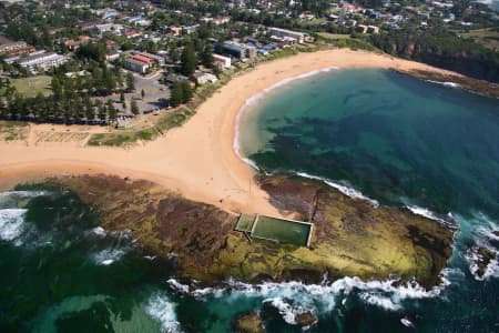 Aerial Image of BASIN BEACH, MONA VALE