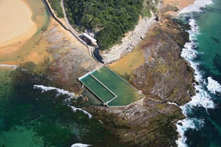 Aerial Image of NARRABEEN ROCK POOL