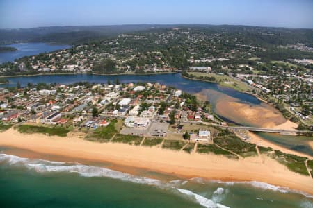 Aerial Image of NARRABEEN