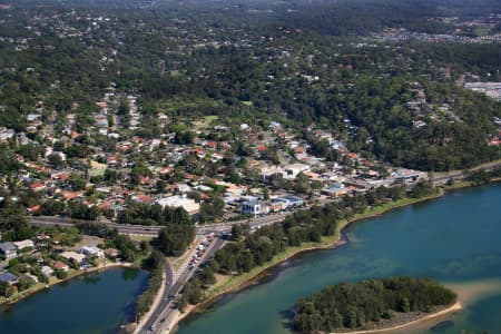 Aerial Image of NARRABEEN LAKE