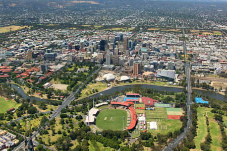 Aerial Image of ADELAIDE AND OVAL