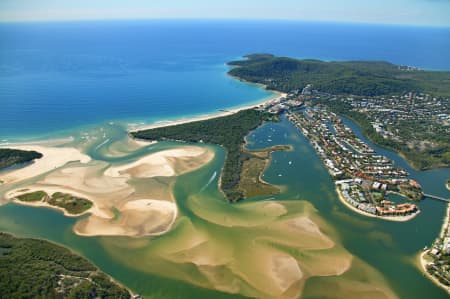 Aerial Image of MUNNA POINT, NOOSA