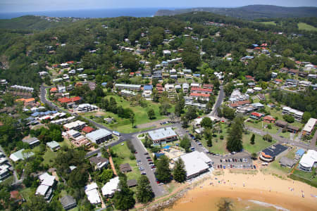 Aerial Image of AVOCA BEACH, NSW