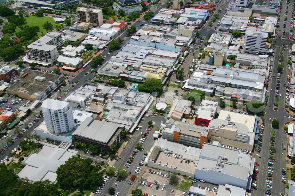 Aerial Image of Cairns, Lake St