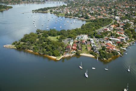 Aerial Image of PUTNEY & KISSING POINT BAY