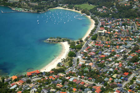 Aerial Image of BALMORAL BEACH AND HUNTERS BAY