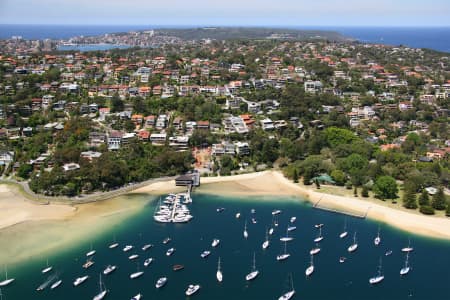 Aerial Image of CLONTARF AND SANDY BAY, NSW