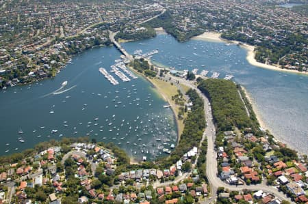 Aerial Image of THE SPIT AND PEARL BAY, MOSMAN