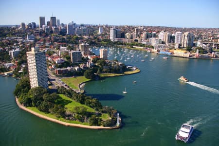 Aerial Image of MCMAHONS POINT AND LAVENDER BAY, NSW