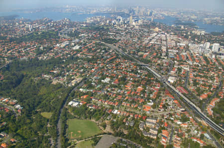 Aerial Image of NAREMBURN, CROWS NEST AND SYDNEY