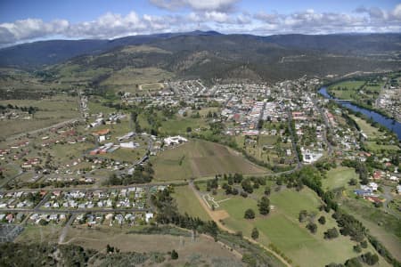 Aerial Image of NEW NORFOLK, TAS