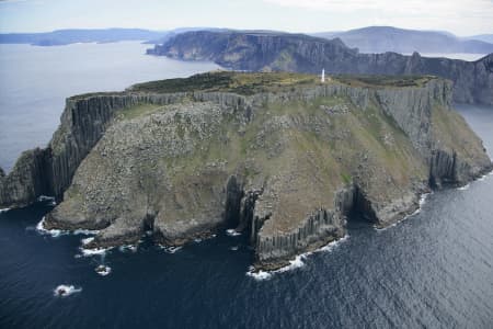 Aerial Image of TASMAN ISLAND, TASMANIA