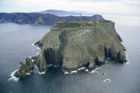 Aerial Image of TASMAN ISLAND, TAS