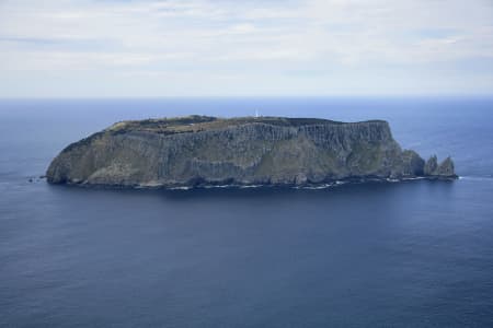 Aerial Image of TASMAN ISLAND