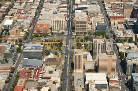 Aerial Image of ADELAIDE CLOSE UP