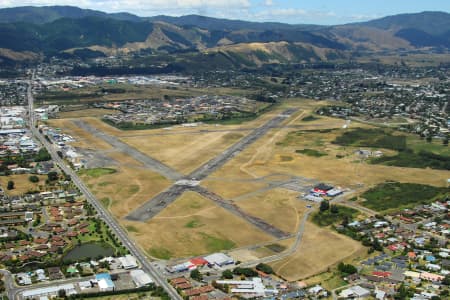 Aerial Image of PARAPARAUMU AIRPORT