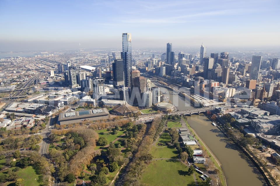 Aerial Image of Along the Yarra and Southbank