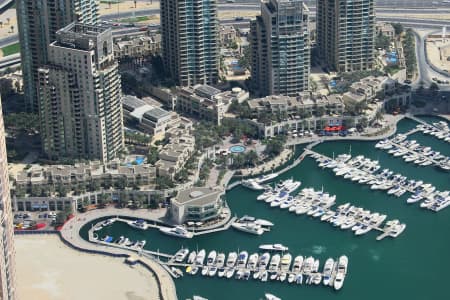Aerial Image of DUBAI MARINA CLOSE UP