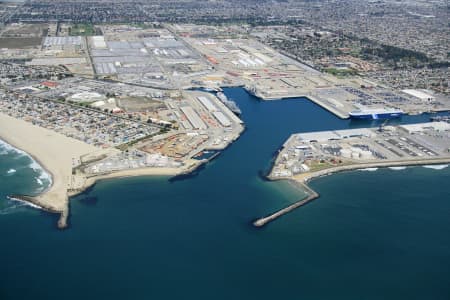 Aerial Image of PORT HUENEME, CALIFORNIA