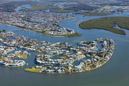 Aerial Image of PARADISE POINT