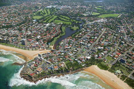 Aerial Image of QUEENSCLIFF TO BALGOWLAH