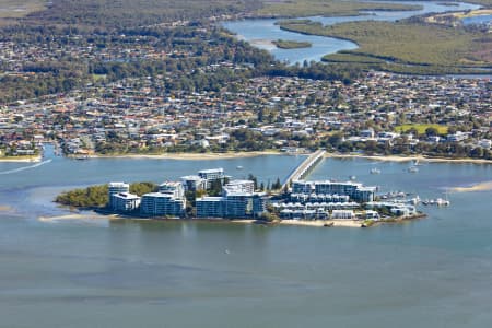 Aerial Image of PARADISE POINT