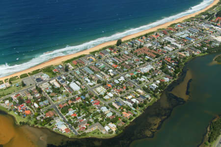 Aerial Image of NARRABEEN PENINSULA