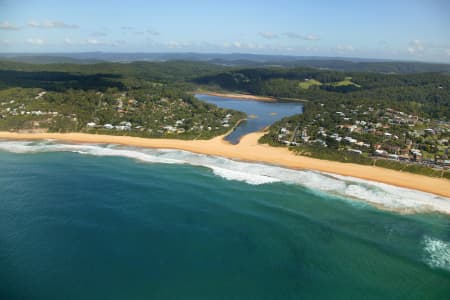 Aerial Image of MACMASTERS BEACH AND COPACABANA.