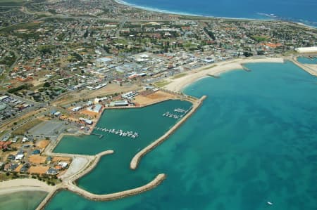 Aerial Image of GERALDTON BEACH